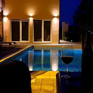  Villa Nemo